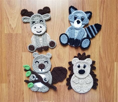Do keep in mind that the smaller a project is, the more you can see the individual stitches. . Free crochet woodland animal applique patterns